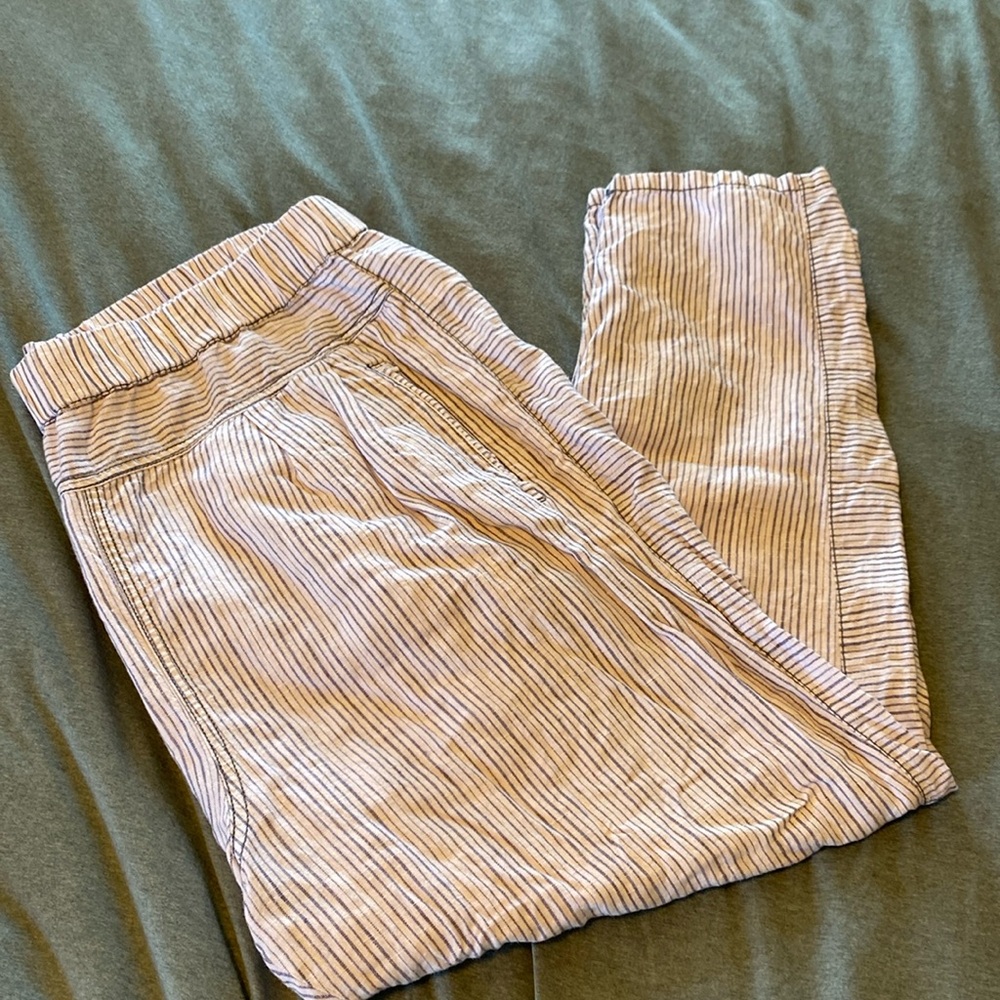 Anthropologie Hei Hei brand, linen barrel pants.